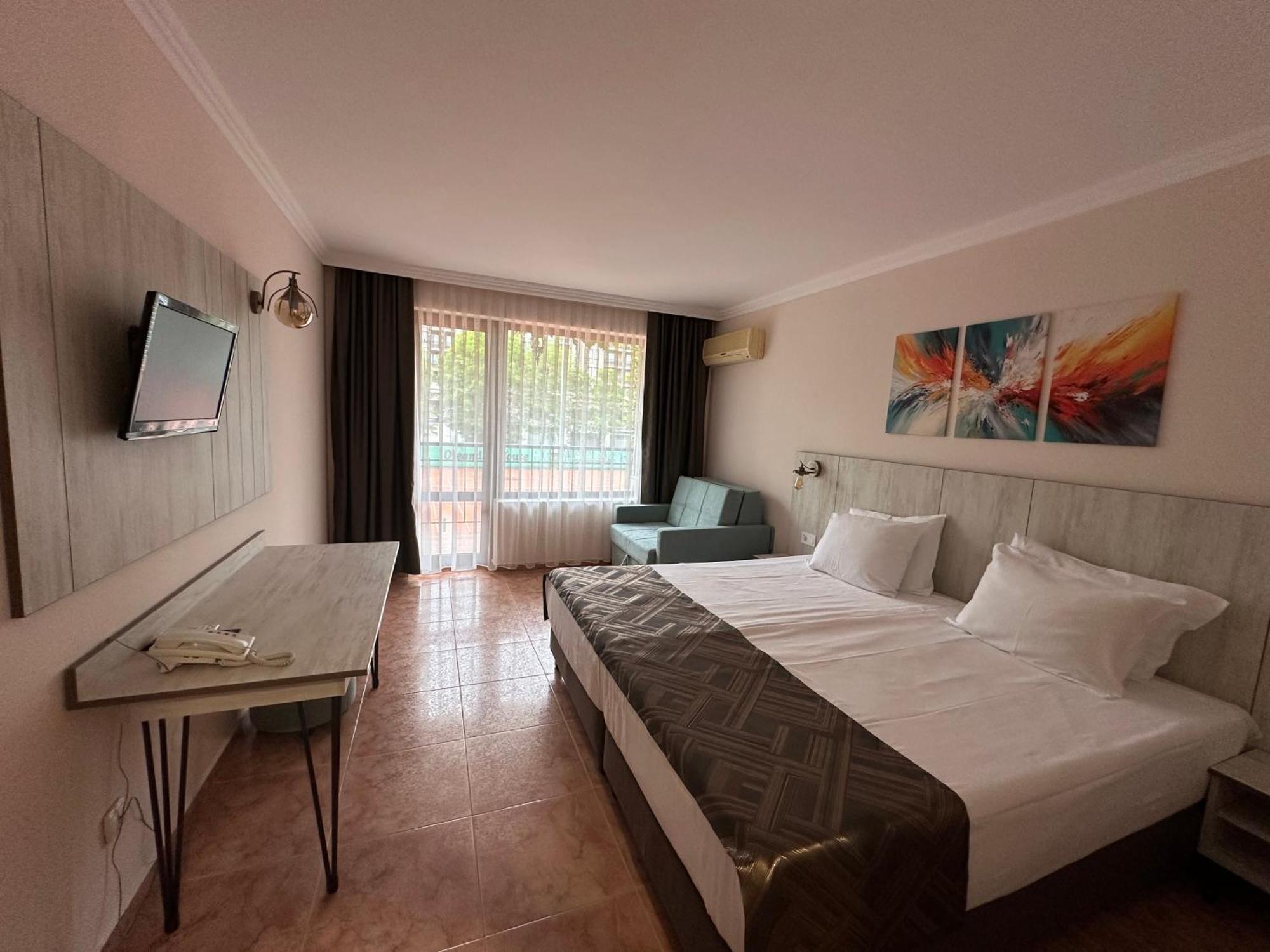 Oleander House And Tennis Club Pantai Sunny Bagian luar foto