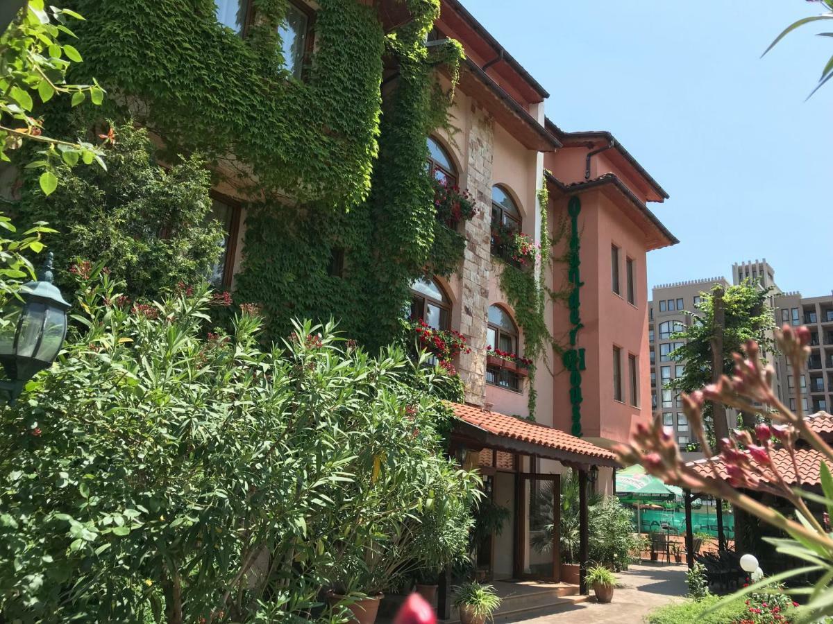 Oleander House And Tennis Club Pantai Sunny Bagian luar foto
